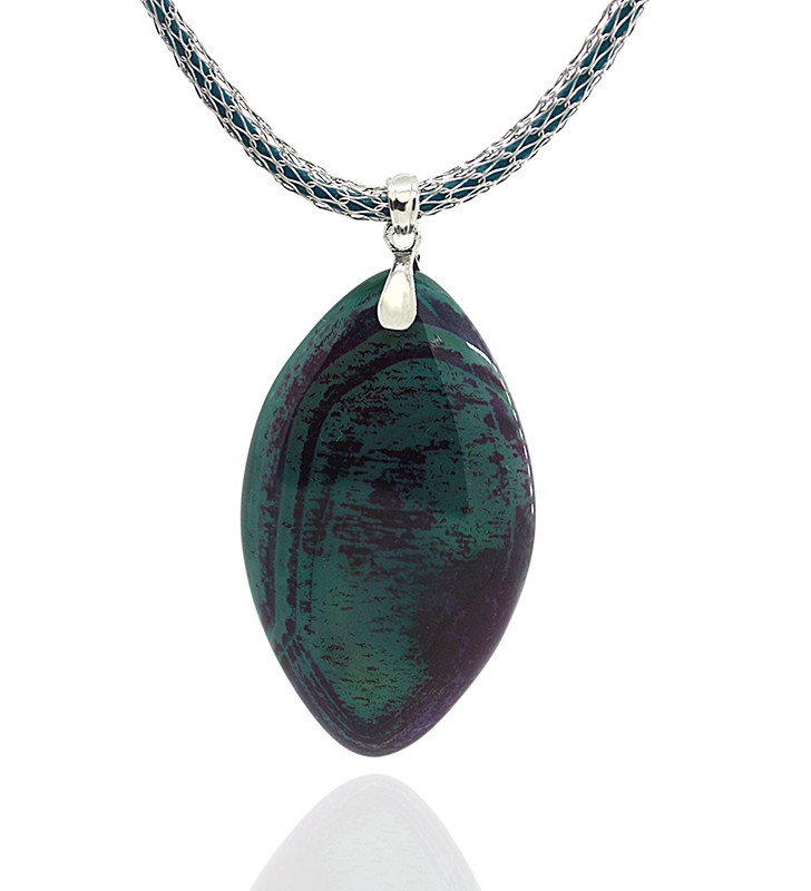 Agate Pendant 49x30mm with necklace