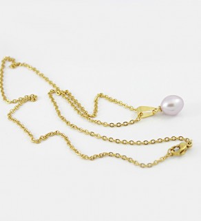 Pearl Pendant with chain